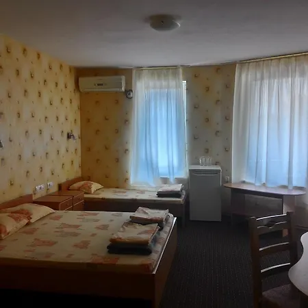 Отель South Китен